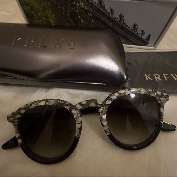 KREWE Collins Stella to Black Sunglasses - Picture 9 of 11